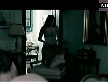 Marion Cotillard Underwear Scene – A Good Year