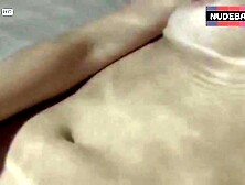 Narges Rashidi Masturbation In Hot Tub – Happy Lambs