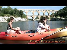 Canoe Au Pont Du Gard Pour Filles Abdl En Couche