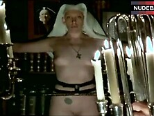 Toni Collette Full Naked – 81/2 Women