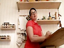 Amateur Wife Anal Fisted In The Kitchen