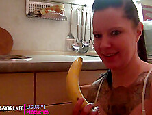 Amateur Bitch Spoils Herself With A Banana