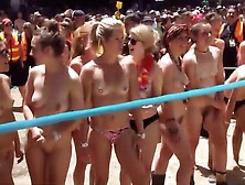 Nude Girls Preparing For Race To Start