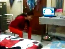 Desi College Girls In Hostel Naughty Dance With Hindi Audio. Flv