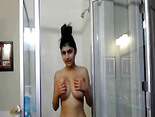 Mia Khalifa-Webcam Shower