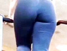 Nice Ass At The Gym