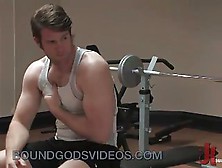 Two Muscle Gays Bondage Fuck In Gym