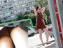 Girl's Outfit Lets To Film A Great Upskirt Clip