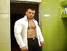 Russian Bodybuilder Strip Man And Cum