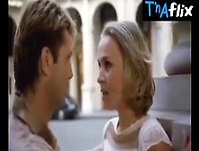 Svetlana Chuykina Sexy Scene In Parizhskaya Lyubov Kosti Gumankova