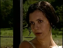 Adriana Esteves In O Cravo E A Rosa (2000)
