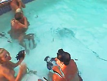 Filming Underwater 3Some!
