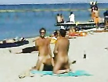 Порно видео пляж казантип
