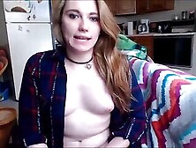 Shemale Cutie Masturbating On Her Web Show-Cassiemalone16