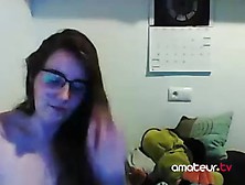 Teen Showing Her Boobs On Webcam