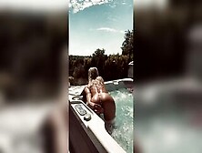 Masturbation In Whirpool