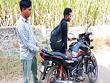 Indian Gay Threesome - A Unique Story Of A Boy And An Unknown Man Who Took His Bike To Go To College - Car Sex - Hindi Voice