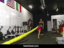 Large-Titted Christy Mack Cooter-Sucked And Hammered In Gym