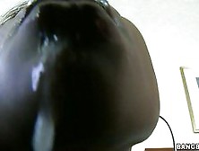 Ebony Babe Lets Her Creamy Cum Mouthful Dribble Down Her Chin