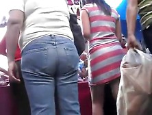 Upskirt Of A Hot Girl With Red Stripe Skirt