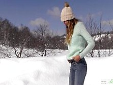 Winter Pee Of Katya Clover