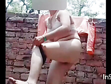 Bathroom Mms Hot Desi Girl Changing Her Clothes After Bathing