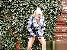 Naughty Blonde Frankiebabe Caught On Camera Sneaky Peeing Outdoor In Public