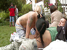 Outdoor Hookup Hump During The Garden Party