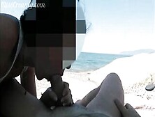 Women Blows Penis Into Outdoors Beach And Gets Caught By