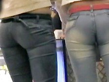 Street Candid With Hottest Asses In Jeans