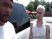 Hot Straight Black Guy Gets Blowjob From Gay Dude Then Fucks Him