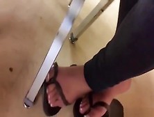 Filming A Chick's Sexy Feet In The Restaurant Secretly