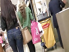 Ass Shoping At The Mall 2