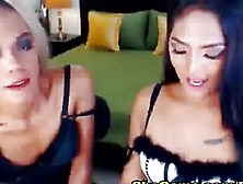 Dazzling Shemale Babes Take Turns Fucking Each Other On Webcams