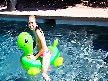 Davidnudes - Amanda Naked Pool Fun