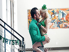 Passion-Hd - Petite Light-Haired Piper Perri Penetrates On St-Patrick's Day
