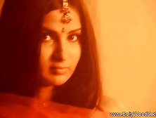 Beautiful Bollywood Dancer