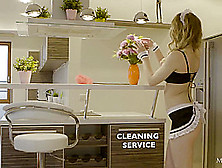 Cleaning Service 2 - Sophie Gem - Metartx