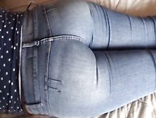 Hispanic Milf Shows Off Her Super Sexy Butt With Jean And No Jean Before Gets Plowed