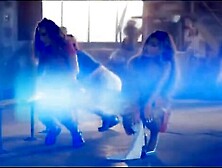 Ariana Grande - Side To Side Ft.  Nicki Minaj Porn Music Video