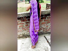 Desi Slim Bhabhi Cought Alone At Her Home Terrace