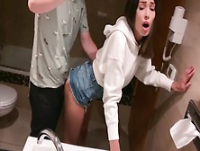 Amateur Sex With A Hot Student - Cum On A Pretty Face
