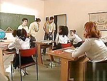 Horny Teens Getting A Good Dp Fuck In The Class