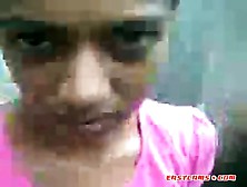 Srilankan Girl Blowjob Outside