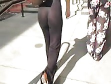 Big Ass In The Street