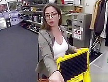 Fucking A Woman From France In The Pawnshop
