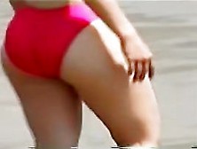 Girl In Candid Pink Bikini Coming Into The Sea Water 05Zw
