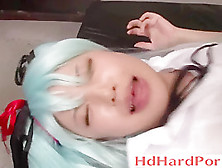 Cosplay Vocaloid Hatsune Miku Spoiling Her Fans