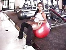 Alexa Loren Angelic Busty Brunette Works Out And Flashing Bo...