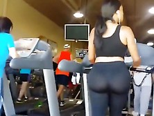 Big Butt Voyeured While On A Treadmill